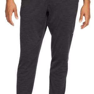 Nike Men Yoga Dri-Fit Pant Large